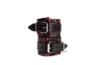 Kajdanki z gepardzim wzorem